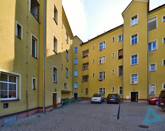 Prodej bytu 3+1 v Trutnově, 109 m2. Super nabídka v centru o - 12