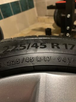 Alu kola AUDI R17 5X112 LETNÍ PNEU 225/45 R17 100% Vzorku - 12