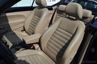 ►►Volkswagen Beetle 1.6 TDI CABRIO SENZORY KŮŽE◄◄ - 12
