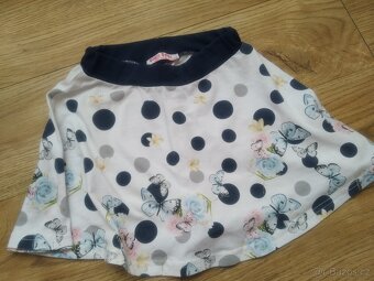 Tričko, kalhoty, saty, mikina, sukynka..holčička, 5 let - 12