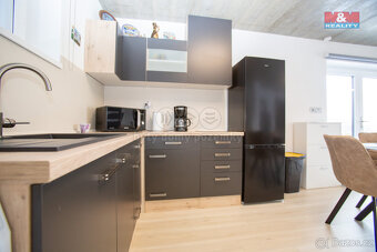 Prodej rodinného domu, 182 m², Zajíčkov - 12