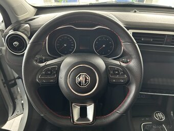 MG ZS 1.5 1.MAJITEL,PŮVOD ČR,TAŽNÉ - 12