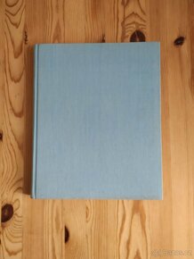 Hrady, zámky a tvrze v Čechách, na Moravě a ve Slezsku - 12