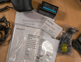 Videokamera Sony PXW-FS7 - černá, pouze 348 hodin - 12