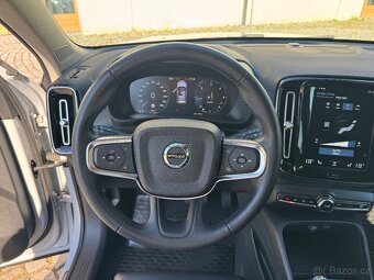 Volvo XC40 D4 Inscription/140 kW/4x4/automat/DPH/ČR/84 tkm - 12
