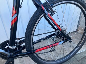 TREK 26 - 12