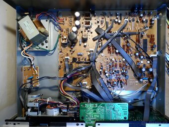 ONKYO INTEGRA - 12