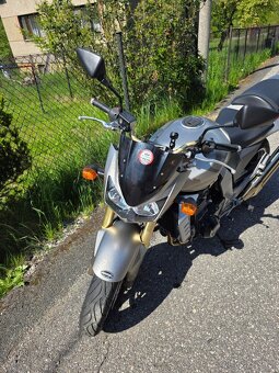 Kawasaki Z 1000 - 12