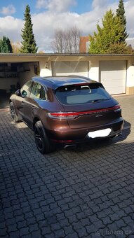 Porsche  Macan - 12
