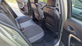 OPEL INSIGNIA COUNTRY TOURER 4x4 2.0 CDTI 120KW.ALU KOLA 18. - 12