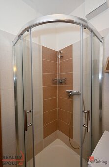 Prodej, byty/2+kk, 67 m2, U Dráhy 413/9, 66449 Ostopovice, B - 12