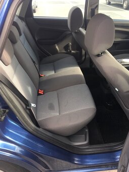 Ford Focus - 12