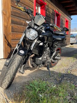 Yamaha mt 07 - 12