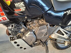 Yamaha XTZ 750 Super Tenere - 12