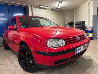 Volkswagen Golf 1.4i - 12