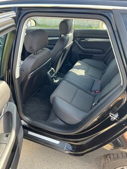 Prodám Audi A6 C6 quattro r.v.2011 2.7tdi V6 140kw webasto - 12