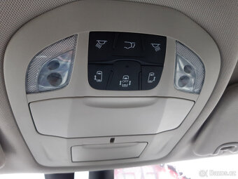 Chrysler Pacifica 3,6L V6 , kůže, radar, 2022 REZERVACE - 12