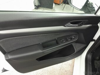 Volkswagen Golf VIII 2,0 TDi DSG - 12