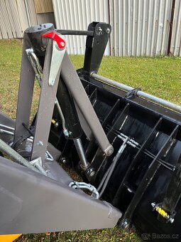 Traktorbagr Mecalac TLB 990 - 12