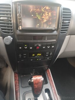 Kia Sorento 2.5 crdi automat - 12