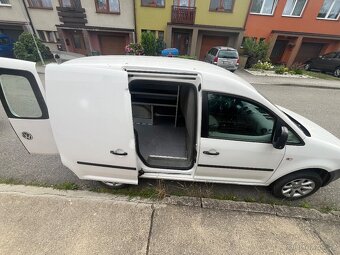VW Caddy 1.9 atmosfér - 12