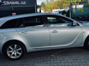 Opel Insignia Sports Tourer 2,0CDTi  SW 4X4 automat  120KW C - 12
