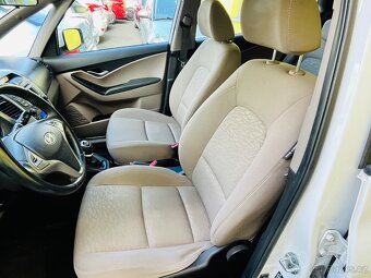 HYUNDAI IX20 1.4 i BENZÍN DIGI KLIMA, ALU KOLA, PO ROZVODECH - 12