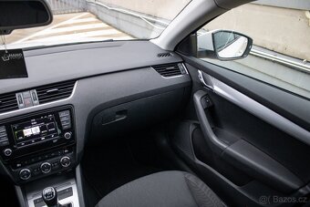 Škoda Octavia Combi 2.0 TDI Ambition 4x4 - 12