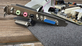 RETRO deska PCChips - M726MRT - Socket 370 a Slot 1 - 12