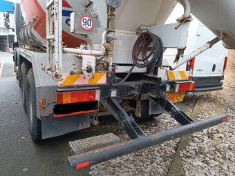 Iveco AD340 Betonmix LIEBHERR-9m3 8x4 2017 - 12