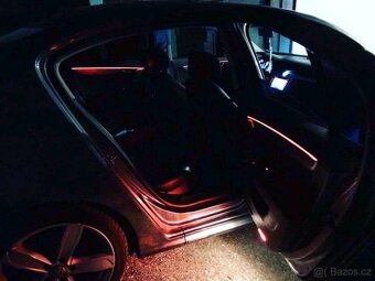 LED ambientni pasy dveri palubovky - 12