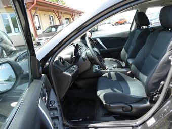 Mazda 3 1.6 16V 77kW, klima, 2. majitel, serviska - 12