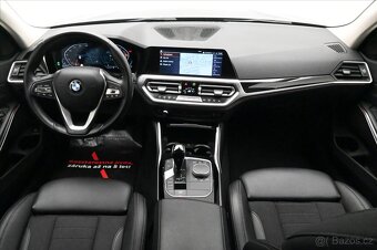 BMW Řada 3 2,0 320d 140kW Steptronic - 12