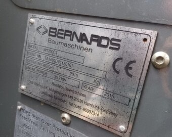 Teleskopický mini nakladač 4x4 s příslušenstvím - 12