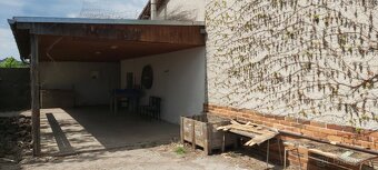 Loučany 360m2 + chladirna,rampa,parkoviště.Pozemek 1820m2 - 12