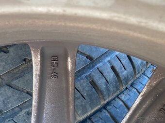 Sada alu kol Peugeot 5x108, pneu zimní 235/45/18 - 12
