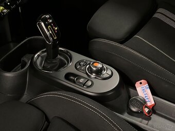 MINI Cůpr SE Elektro 184PS Aut Nav LED AL 7/20 - 12