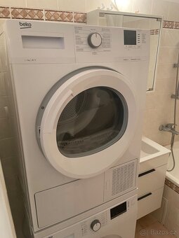 Nábytek a elektrospotřebiče - 12