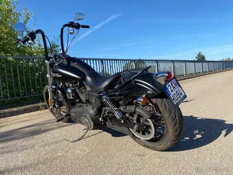 Harley Davidson Street Bob - 12