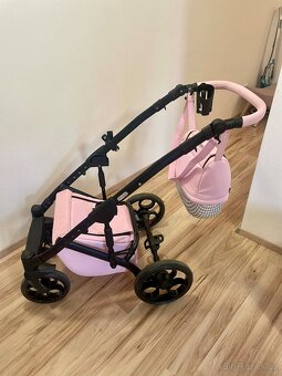 Růžový kočárek trojkombinace - 12