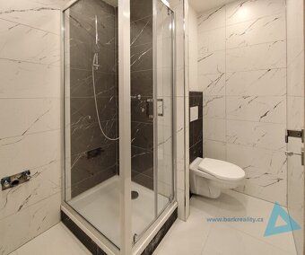 Prodej bytu-garsoniéra 32m2 ul. Brožíkova, Hradec Králové. - 12