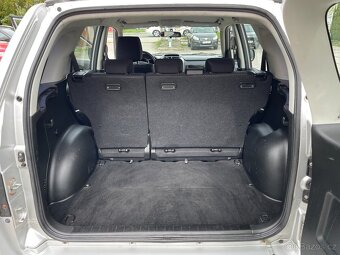Suzuki Grand Vitara 2.0 JLX - 12