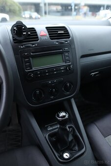 VW Golf V 2005 - 12