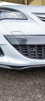 2012 OPEL Astra GTC - 12