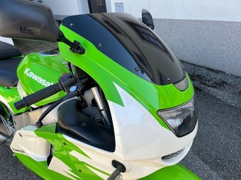 Kawasaki ZX 600 F Ninja - 12