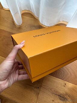 Louis Vuitton krabice. - 12