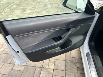 Tesla Model 3 LR 4x4 Long Range 2019 - 12