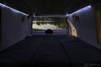Prodám VW T5 long - obytné auto - 12