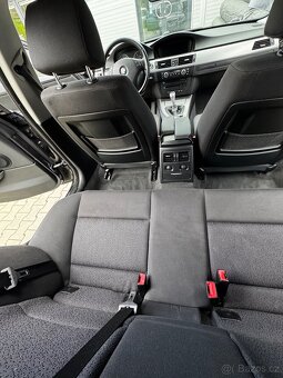 BMW E91, r.v. 2008 – po servisu, STK 1/26, alu 17” - 12