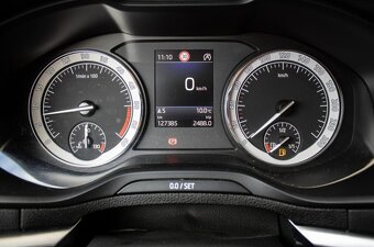 Škoda Karoq 2.0 TDI SCR Style 4x4 (2018) - 12